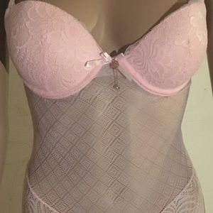 Daisy Fuentes bodysuit new in Sz S pink